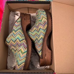 Sanita Danish Clogs